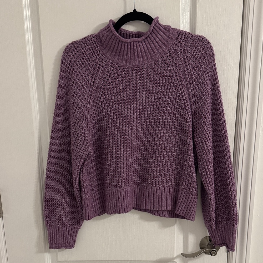 American Eagle Women's Purple Knit Sweater